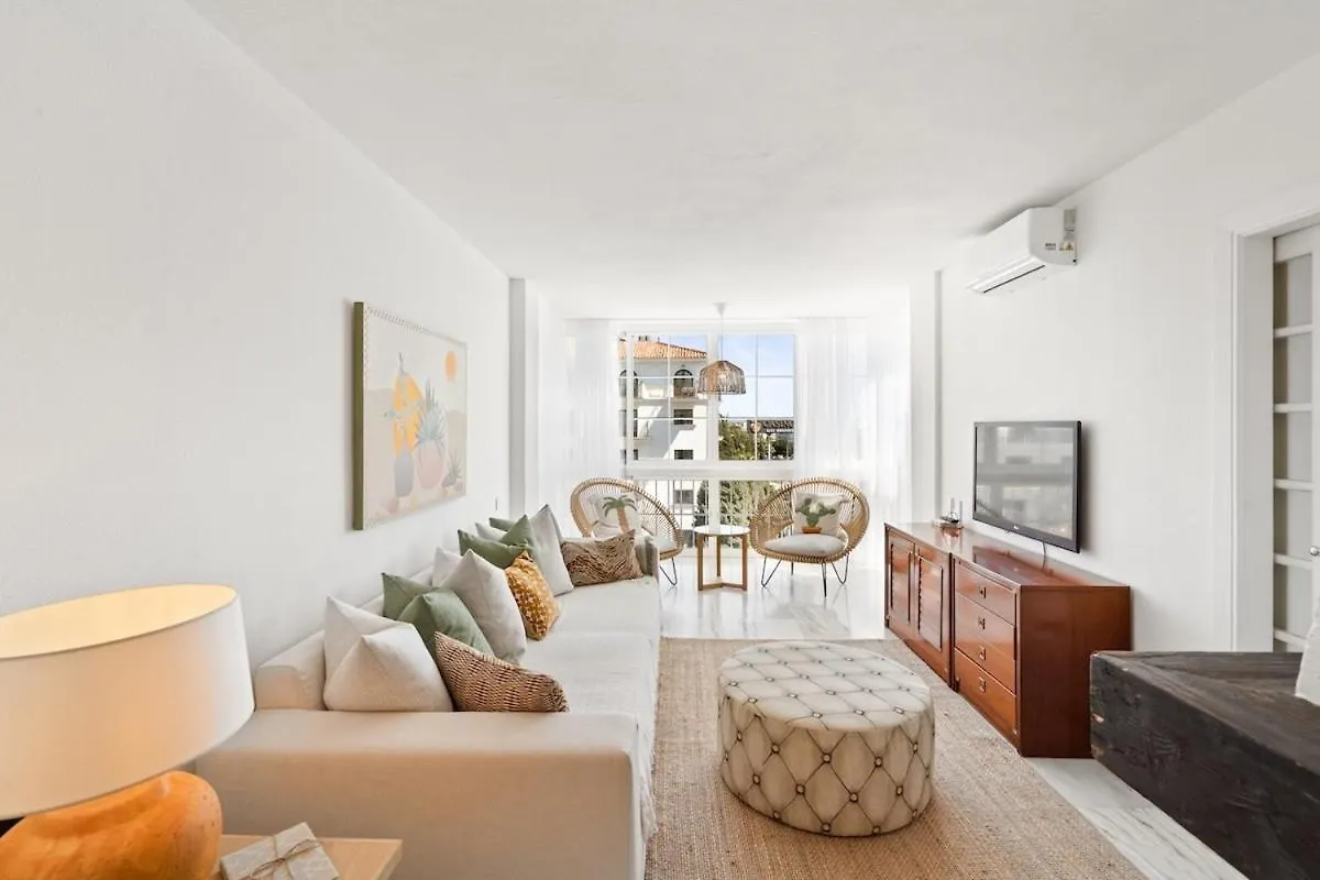 Fantastic Ph Near Hard Rock Walk To Beach Rdr479 Marbella Spain